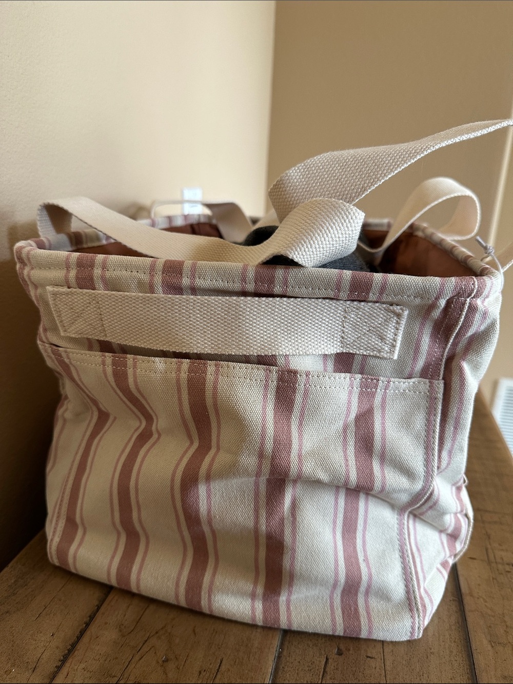 Poppy & Peonies Cream and Dusty Pink Striped Tote Organizer - Picture 2 of 7